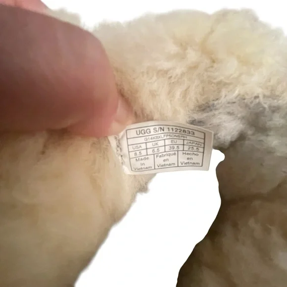 UGG Romely Brown Leather Shearling Lined Ankle Boots - Picture 7 of 9